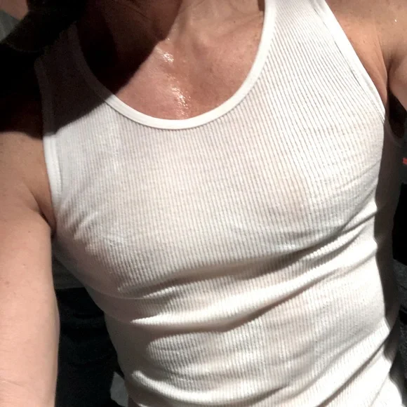 Pair of 2 Levi’s Ribbed Cotton Tank Top - Picture 5 of 5